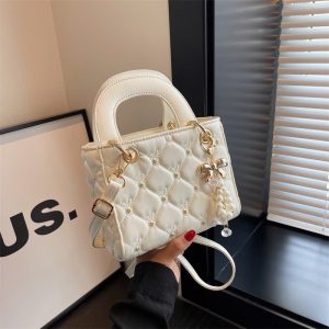 Túi Xách Cao Cấp PRINCESS PEARL – Đẳng Cấp Hoàng Gia, Sang Trọng & Tinh Tế 2 Royal Pearl Quilted Bag – Túi Xách Cao Cấp Kiểu Dáng Hoàng Gia123