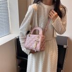 Gợi Ý Chọn Túi Tặng Bạn Gái Khiến Nàng Cực Kỳ Hài Lòng4